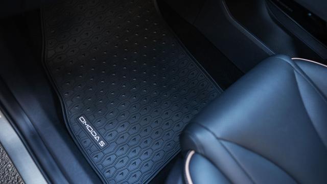 Floor Mats – Rubber