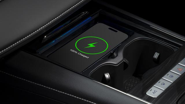 Omoda-E5_Charging