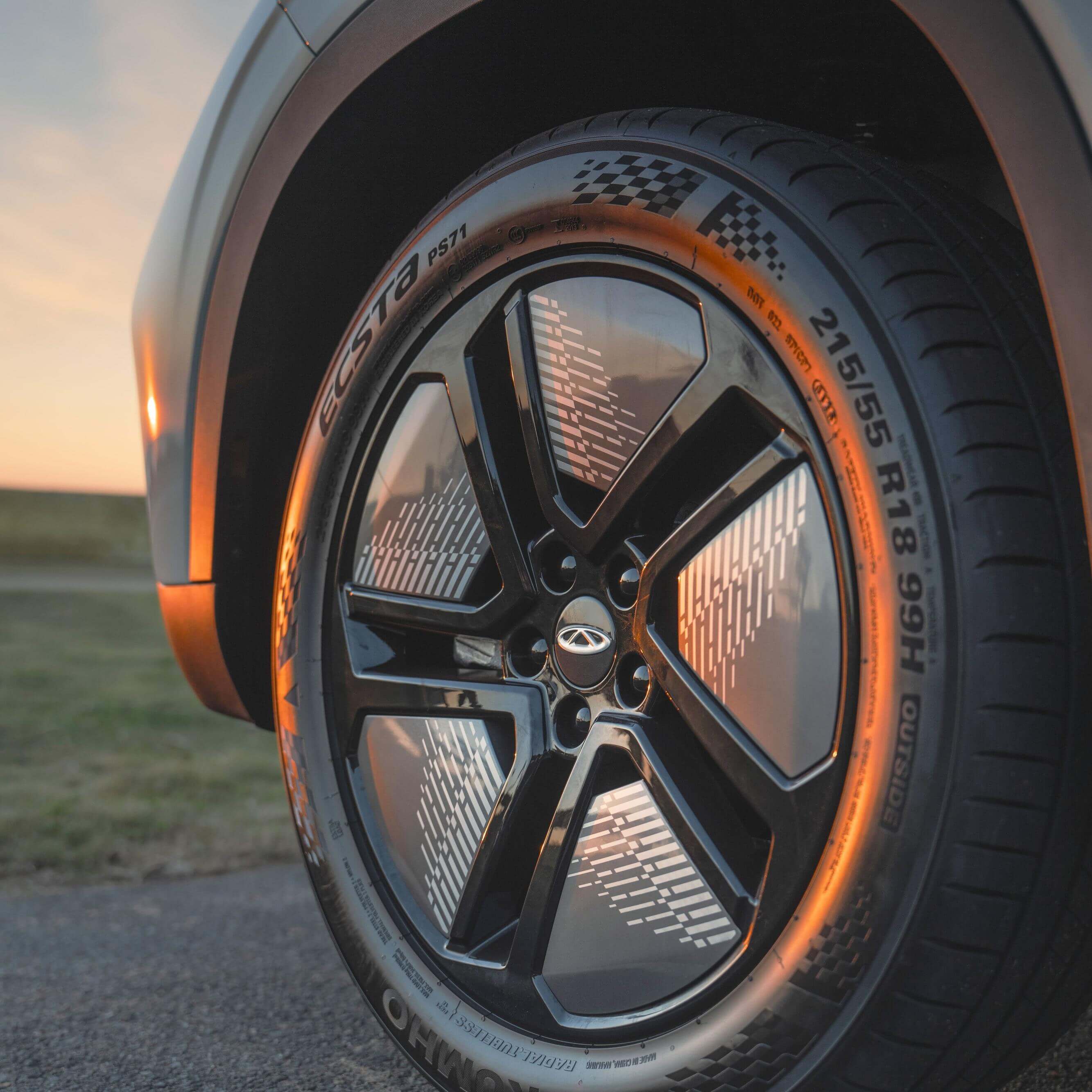Chery E5 Wheel Close Up